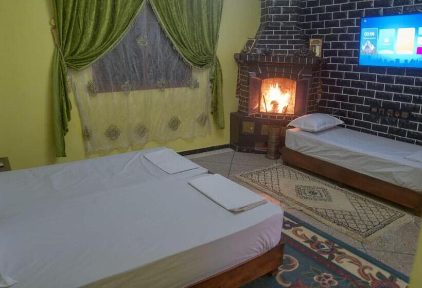 اتاق راحتی سه تخته, Riad Dar Fadma