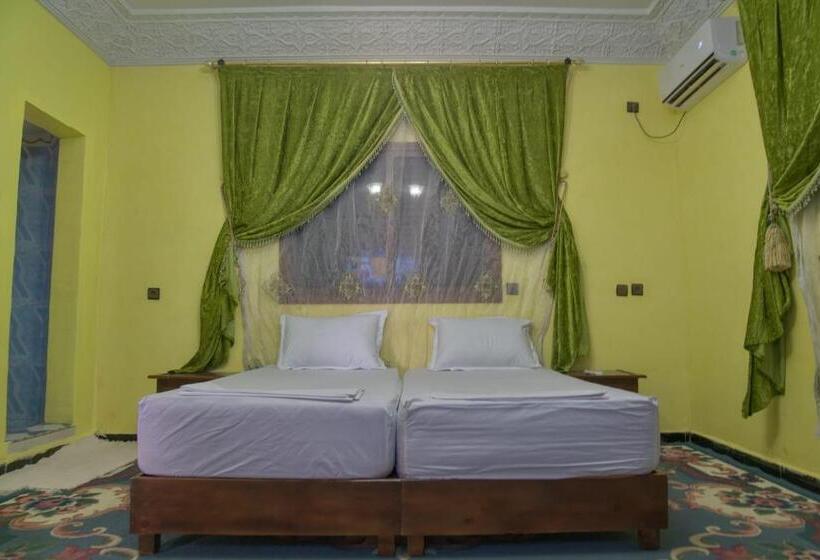 اتاق راحتی سه تخته, Riad Dar Fadma