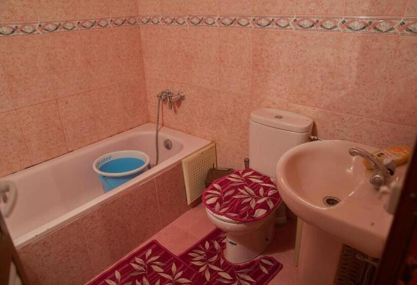 اتاق راحتی سه تخته, Riad Dar Fadma