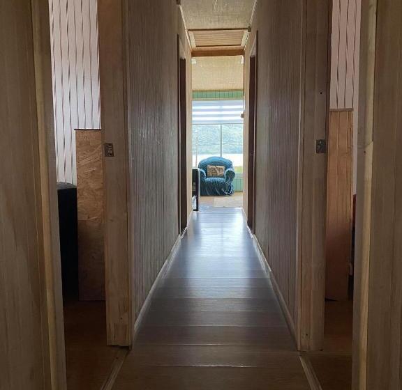 Трехместный Номер Стандарт Совместная Ванная, Hostería Ensenada