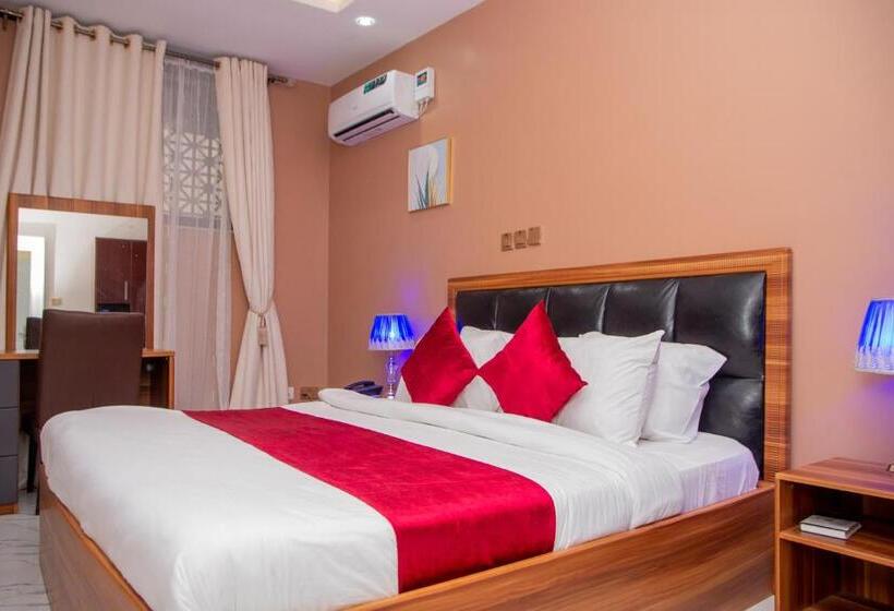 سوییت لوکس, Daystar Luxury Homes And Suites Apartment