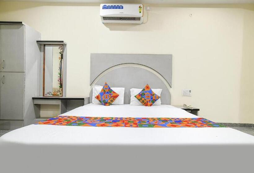 디럭스 룸, Fabhotel Shree Khatu Shyam Palace