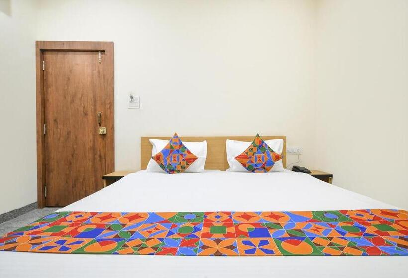 패밀리 룸, Fabhotel Shree Khatu Shyam Palace