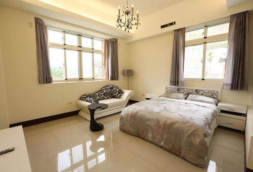 اتاق استاندارد, Hillbilly B&b