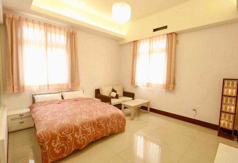 اتاق استاندارد, Hillbilly B&b