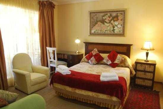 Трехместный Номер Классика, Oyo Ahoka Palace