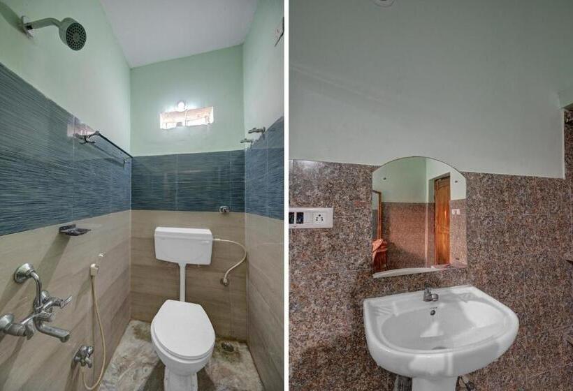 Pokój Trzyosobowy Klasyczny, Spot On Gate Way Guest House