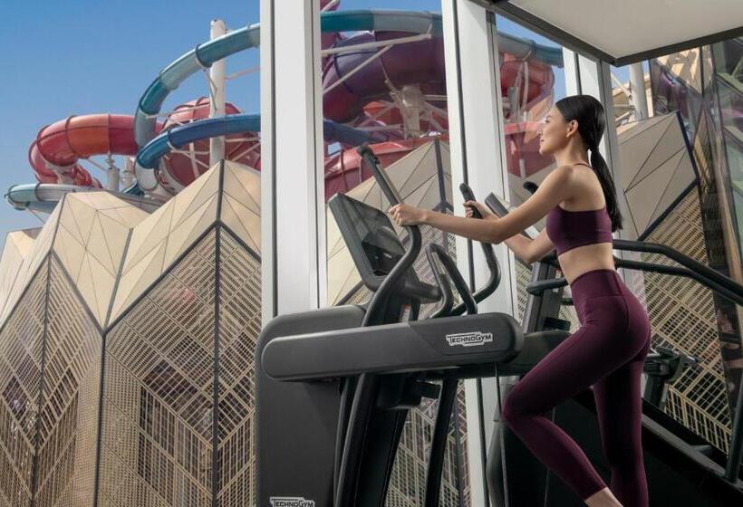 מיטת קינג בסוויטה, Studio City Epic Tower