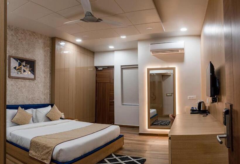 חדר סטנדרט עם מיטת קינג, Tathastu