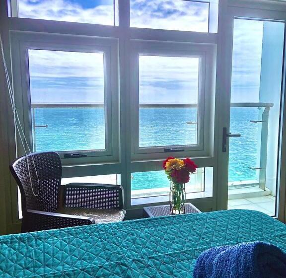 סוויטה נוף לים, Oceanside Arterra Hotel Apartment Cebu