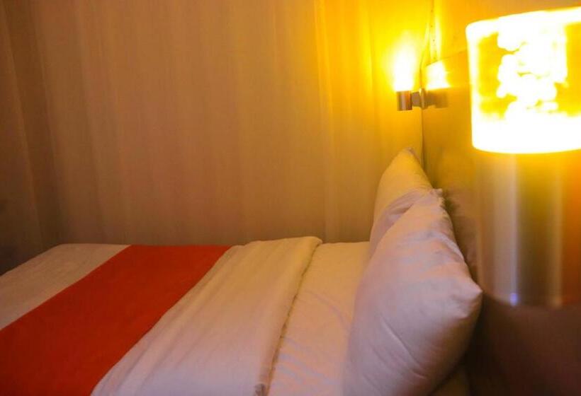 エコノミーシングルルーム, Olive Hotel Narok