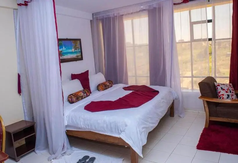 اتاق لوکس با تخت بزرگ, Olive Hotel Narok
