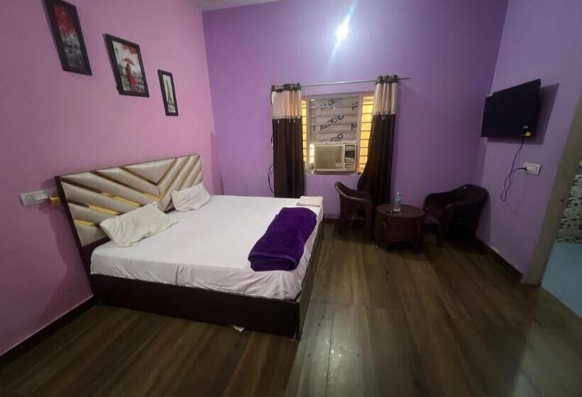 חדר קלאסי לשלושה, Oyo Hotel Star 7