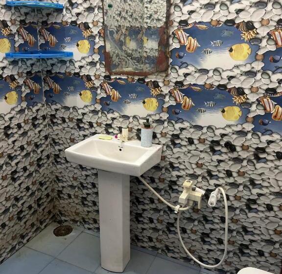 חדר קלאסי לשלושה, Oyo Hotel Star 7