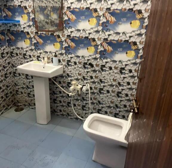 חדר קלאסי לשלושה, Oyo Hotel Star 7