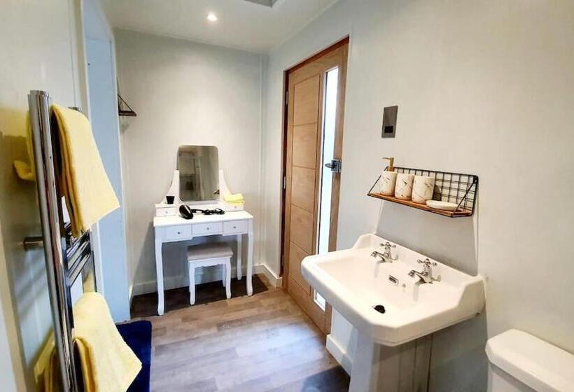 غرفة ديلوكس, Willow Hill Farm Club