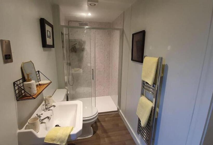 غرفة ديلوكس, Willow Hill Farm Club