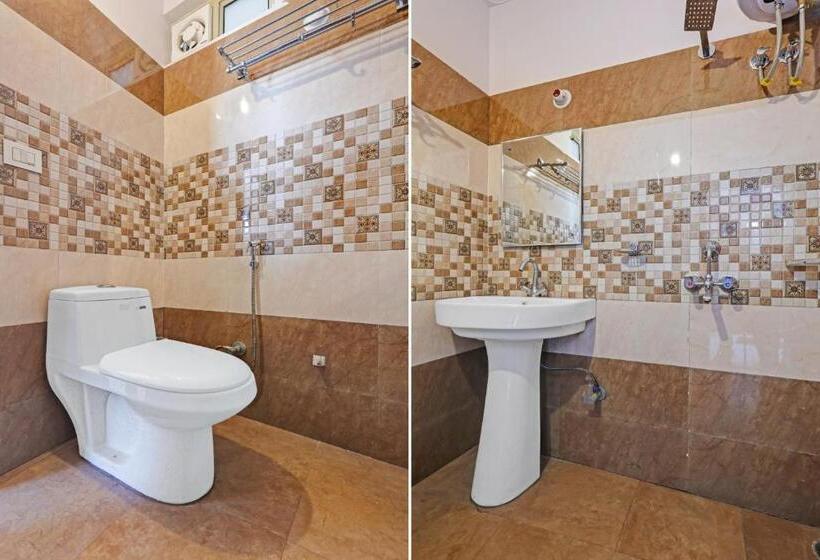 スタンダードルーム, Spot On 81139 Hotel Pearl Inn