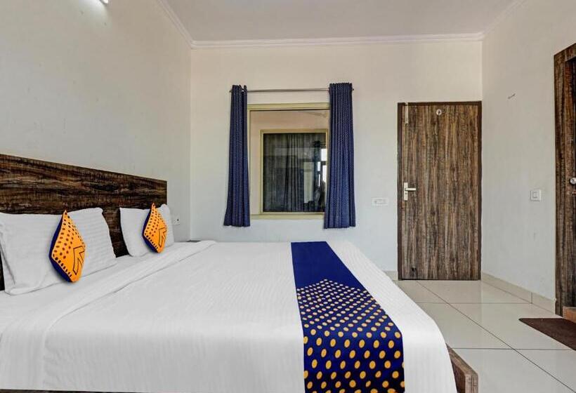 标准间, Spot On 81139 Hotel Pearl Inn