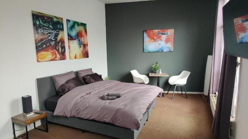 스탠다드 룸, Baron Van Baronie Tweepersoonskamer