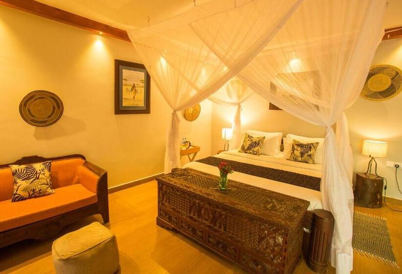 Номер Deluxe Кровать Кинг, Amani Safari Lodge And Restaurant