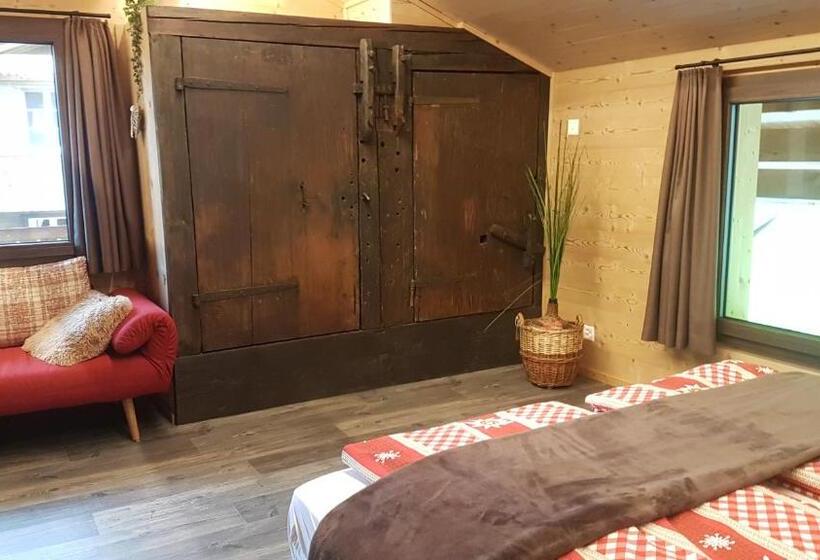Habitació Quàdruple Estàndard, Chalet Bei Der Arve