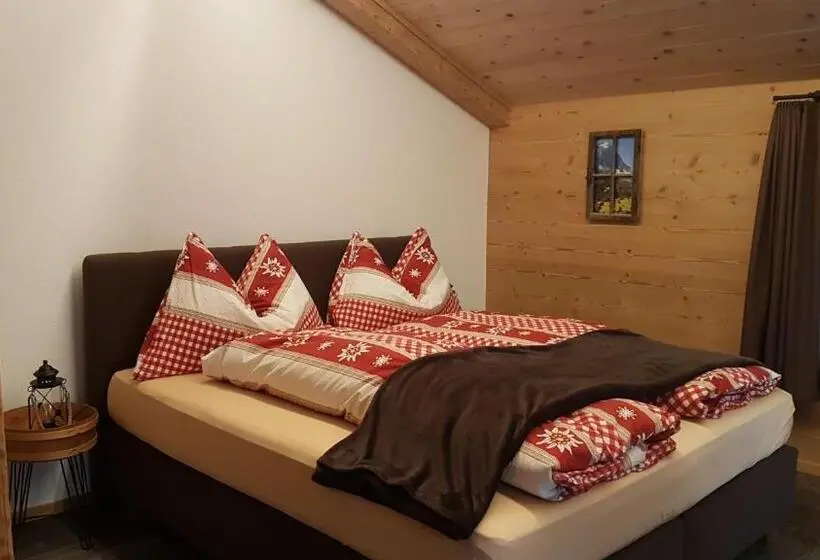 スタンダードトリプルルーム, Chalet Bei Der Arve