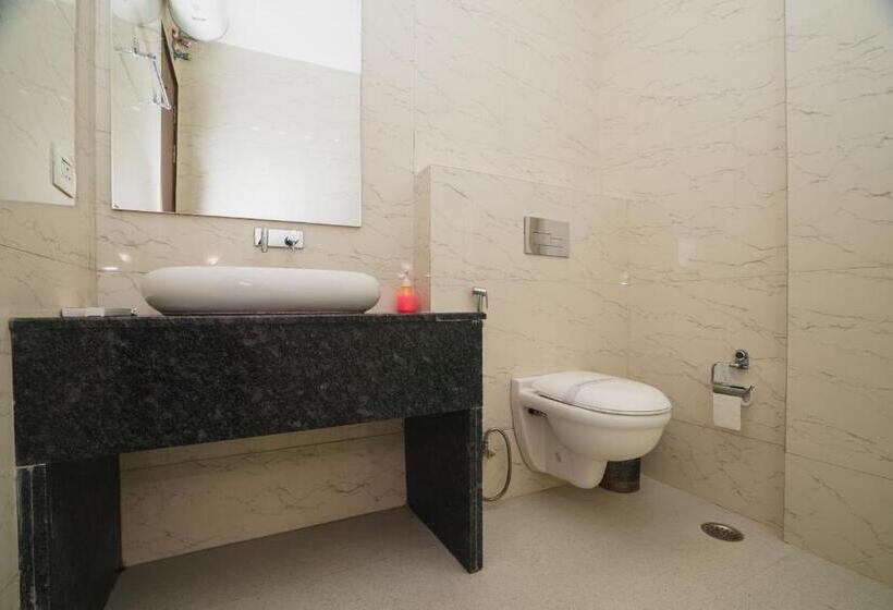 Deluxe Room, Fabhotel Interglobe Oasis