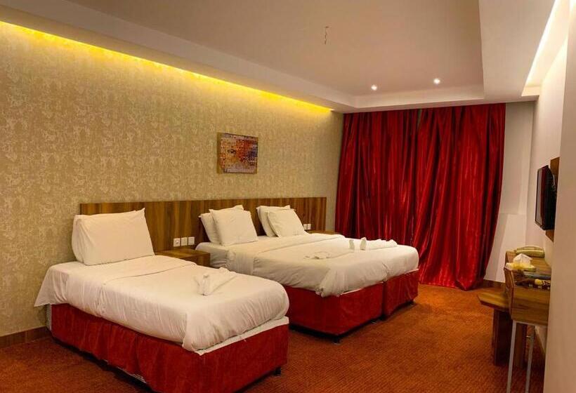 غرفة أساسية ثلاثية, Multazam Al Nnaseem