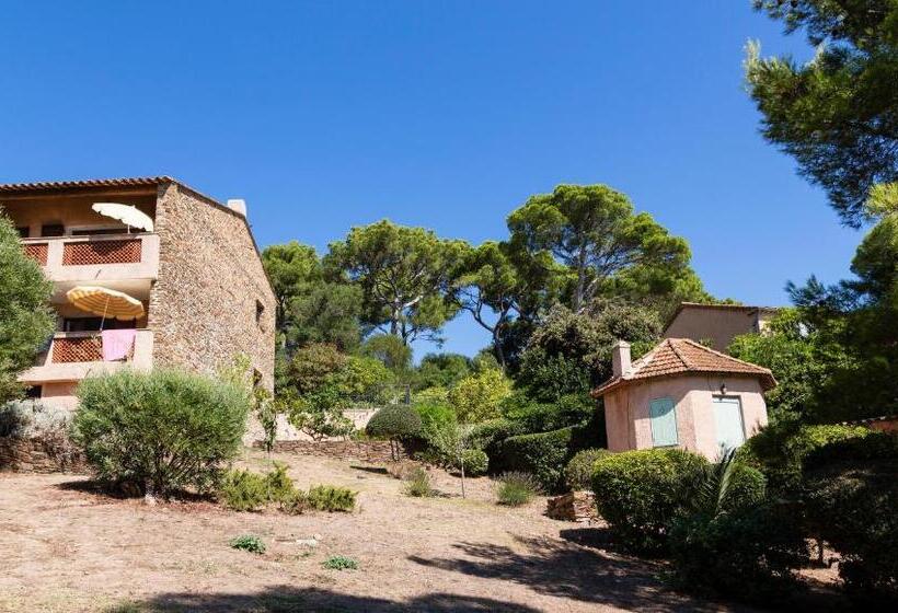 스탠다드 스튜디오, Parc Et Résidence Le Provençal