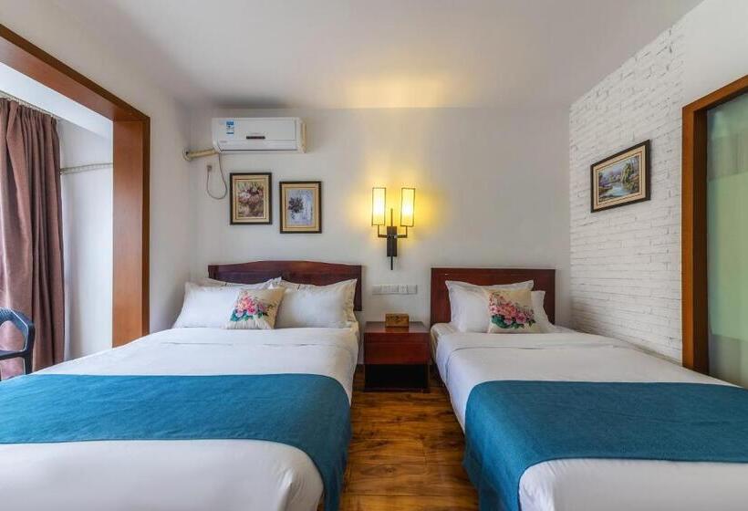 Habitación Estándar con Vistas, Serene Vale Inn Guilin Free One Way Pick Up Service To High Speed Railway Station For 2 Nights
