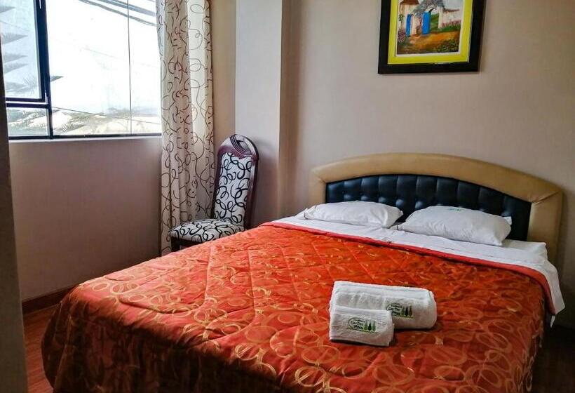 سوییت خانوادگی, Residencial Los Tres Pinos