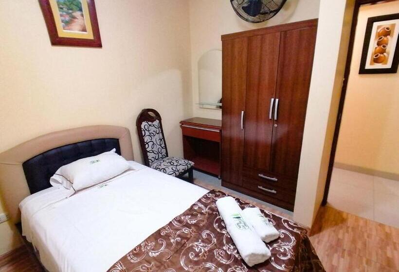 سوییت خانوادگی, Residencial Los Tres Pinos