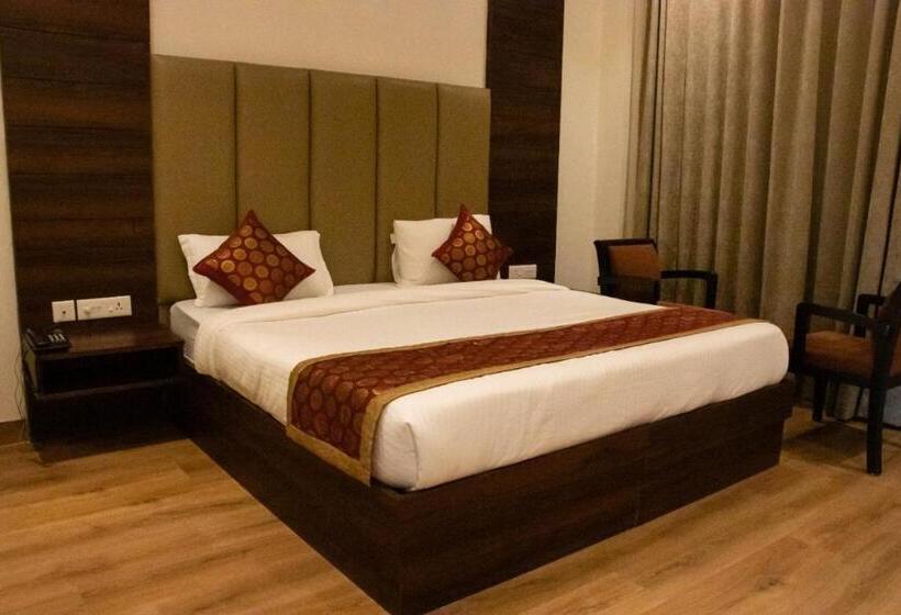 豪华房间, Sourav Park Inn