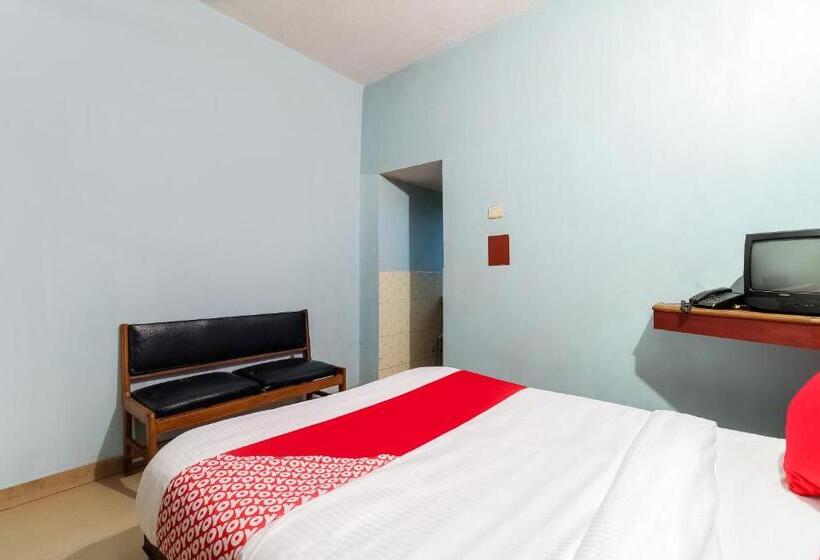 三人经典房间, Oyo Flagship Hotel Gowri Lodge