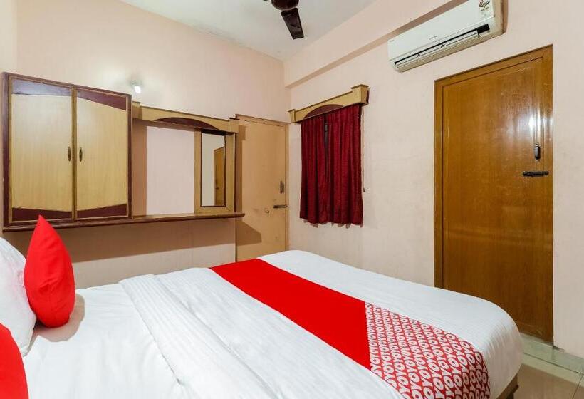 Трехместный Номер Классика, Oyo Flagship Hotel Gowri Lodge