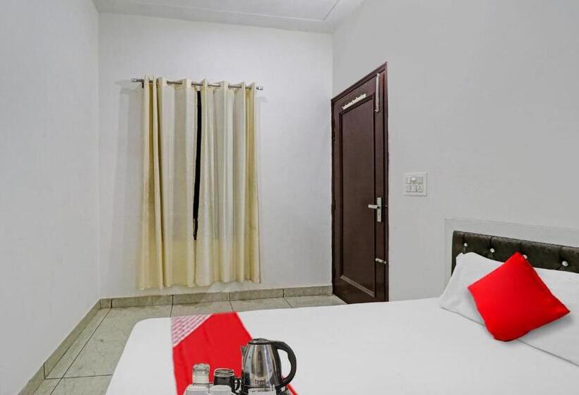 三人经典房间, Oyo Flagship Hotel Royal Inn