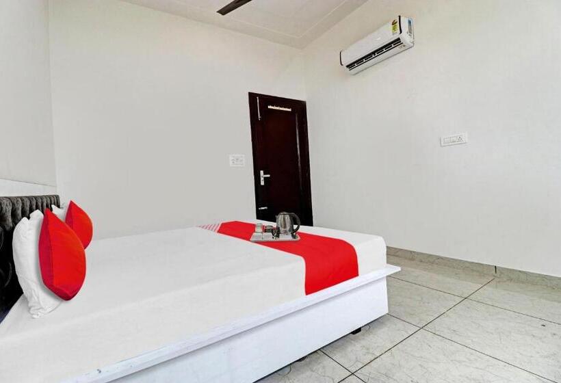 三人经典房间, Oyo Flagship Hotel Royal Inn