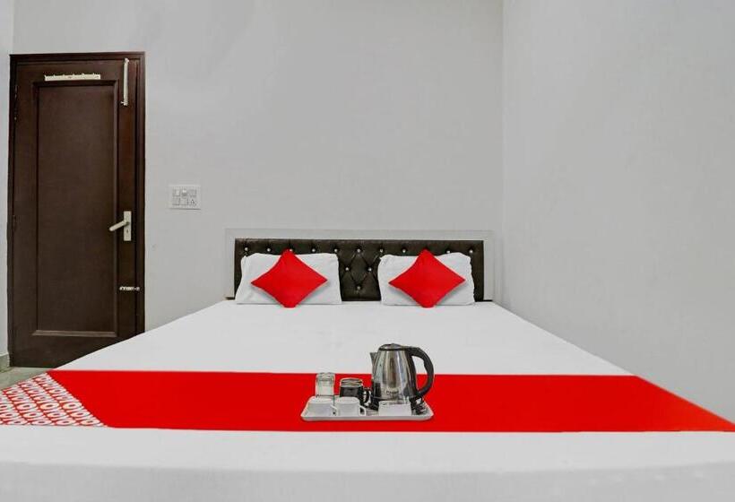 三人经典房间, Oyo Flagship Hotel Royal Inn