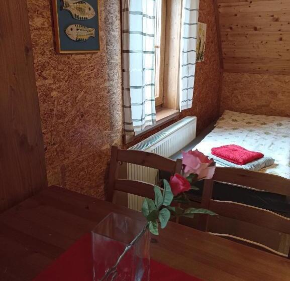 سوییت لوکس, Chata Dáša