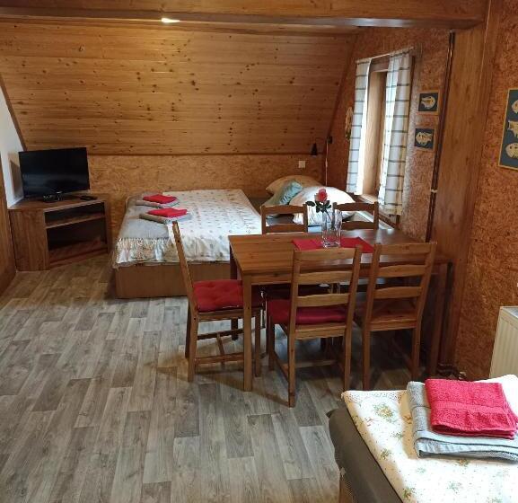 سوییت لوکس, Chata Dáša