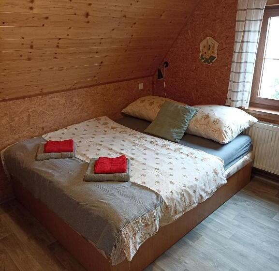 سوییت لوکس, Chata Dáša