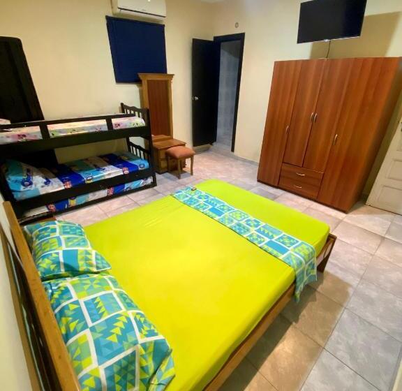 Семейный Номер, La Casona 42