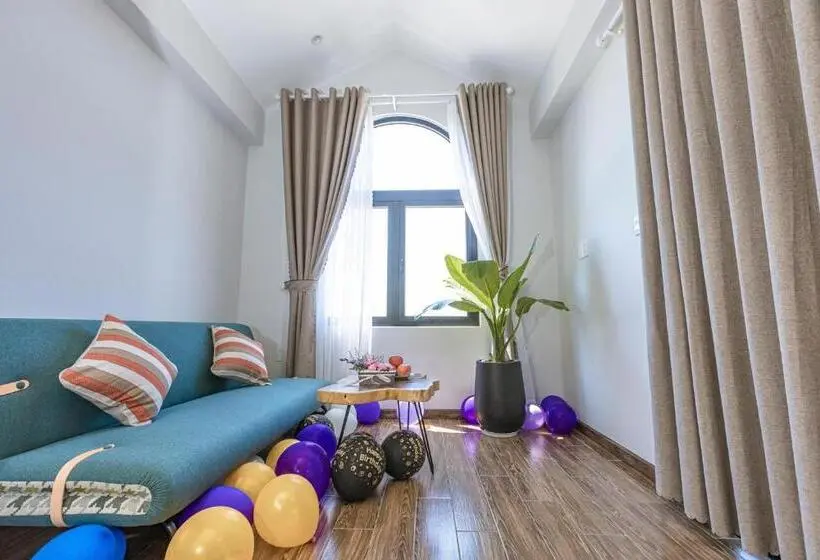 استودیو استاندارد با بالکن, Tran Long Cu Hin Hotel   Near Bai Dai Beach