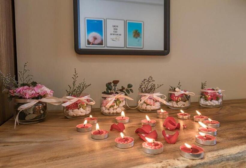 سوییت, Trần Long Cù Hin