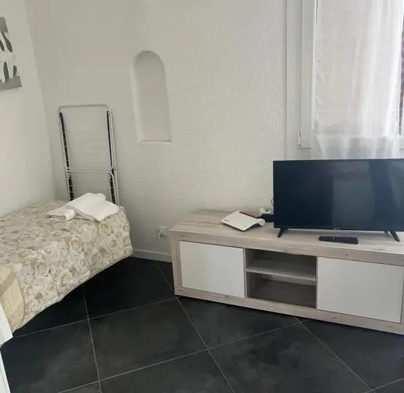 Huoneisto 1 Makuuhuone Parveke, Villaggio Turistico Da Tonino