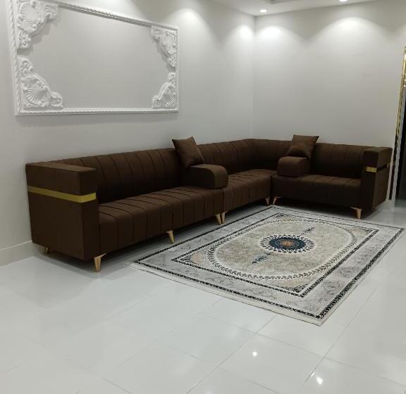 اتاق اکونومی, جوهرة تيماء للوحدات السكنية