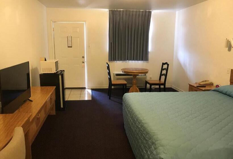 חדר סטנדרט עם מיטת קינג, Luxury Inn