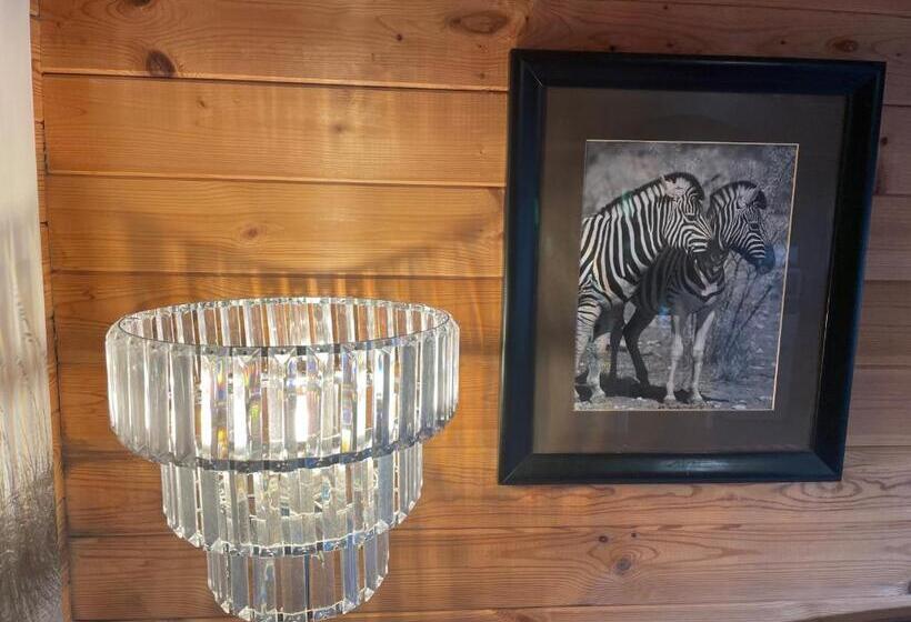 シャレー1寝室, Chalet Free Sauna & Spa Superking Bed