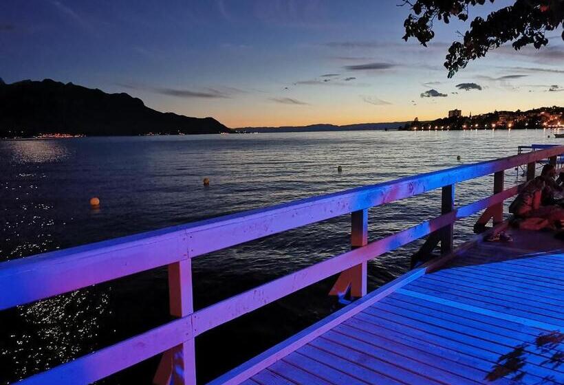 اتاق لوکس با بالکن, California